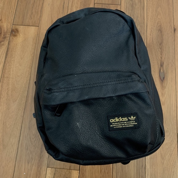 Adidas Mini/Small Backpack - Picture 1 of 5